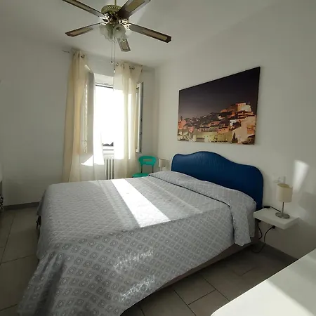 - Alloggi Mario & Marta Guest house